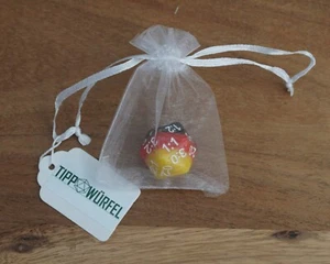 Tippwürfel Geschenk Set - Fußball Ergebniswürfel für Tippspiele und Wetten - Bild 1 von 29