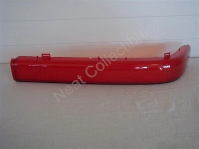 NOS OEM Buick Roadmaster 4-Door Sedan Red Tail Lamp Lens Only 1992 - 1993 Left  - Imagem 1 de 4