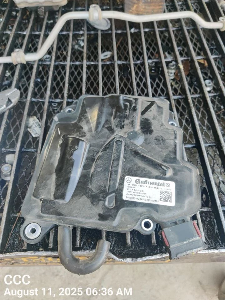 CHASIS CONTROL MODULE A000 2704452 2016 MERCEDES-BENZ C300 Foto 1 de 4