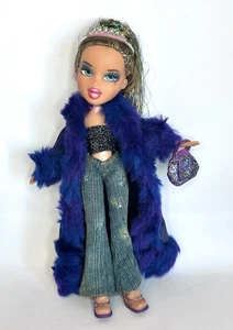 Bratz 2004 New Years CeleBratztion Yasmin Celebration Tiara MGA - Picture 1 of 6