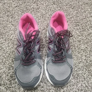  New Balance 495 v2 Laufschuhe Damen Größe 8 grau pink Training - Bild 1 von 5