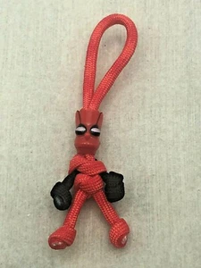 PARACORD PAL ~ Llavero colgante hecho a mano con cabeza de minifigura - Nuevo BART DEADPOOL - Imagen 1 de 3