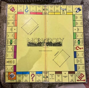 Vintage Monopoly Game 1940s - Rare Metal Tokens - Picture 1 of 4