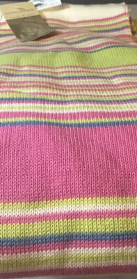 Cotton Country Park hurst 围巾奶油色粉色绿色带标签 — 第 1/2 张图片