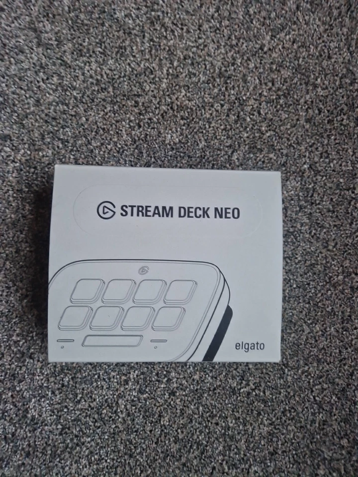 Elgato Stream Deck Neo White Boxed  * RRP  £ 100* - Image 1 of 3