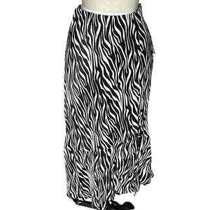 Falda midi pequeña MAEVE ANTHROPOLOGIE negra crema patrón animal cebra - Imagen 1 de 8