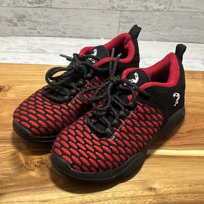 Shaq 鞋 儿童 青少年 尺码 13.5 男孩 Dunkman 低帮 黑色/红色 - 状况完好! — 第 1/4 张图片