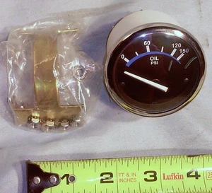 Livorsi FOP150DBKCH Boat 150 PSI Oil Pressure Gauge w Bracket, Chrome Bezel - Picture 1 of 3