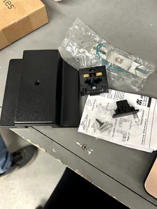 Juno Trac-Lite R29-BZ (Bronze) Floating Electrical Mid- Feed - Picture 1 of 4