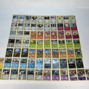 Paquete de Cartas Pokémon x73 Orígenes Antiguos XY Set Sin Duplicados 8 Raro 32 Poco Común - Imagen 1 de 11