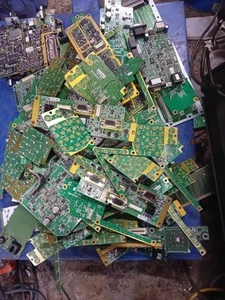 3 Kg Circuit Boards For Parts Or Gold Recovery - Photo 1/2