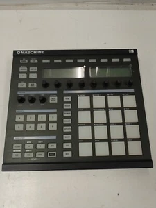 Native Instruments Maschine MK2 - Picture 1 of 18