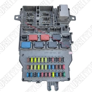 For 03-05 Honda Accord 4Cyl 4Dr Sedan Interior Engine Fuse Relay Box Compartment - Picture 1 of 5