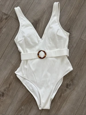 Pequeño para nadar con cinturón H&M Foto 1 de 4