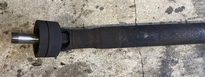 Árbol de transmisión trasero Ford Thunderbird Turbo Coupé transmisión T5 2,3 litros Foto 1 de 2