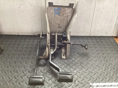 Juego de pedales de freno de embrague OEM 1990-1996 Dodge Dakota MT Foto 1 de 4