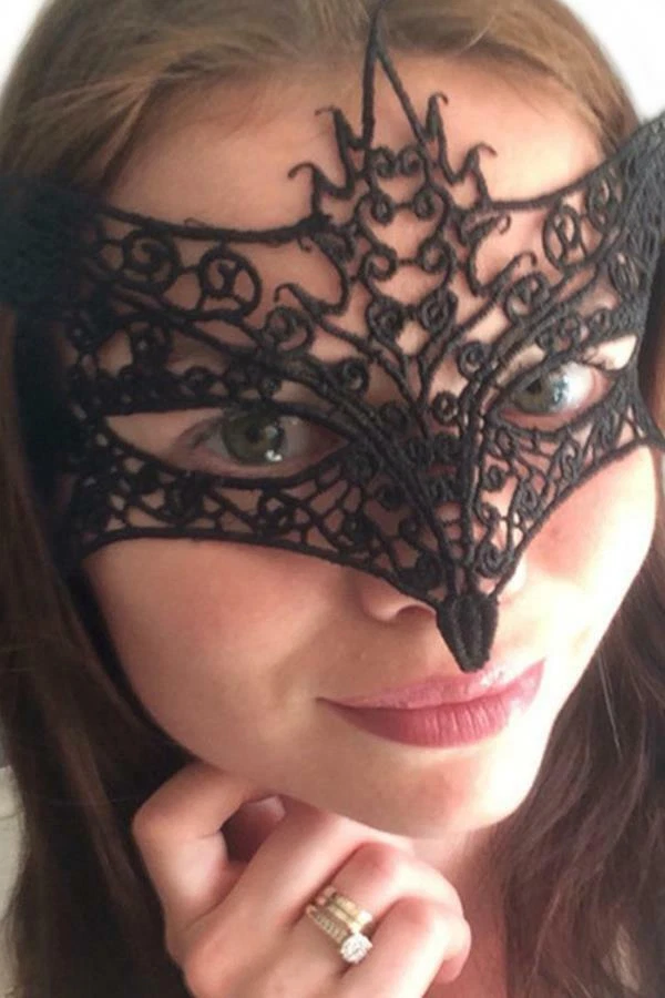 Brautiful Detailed Embroidered Lace Party Eye Masks - Image 1 of 1