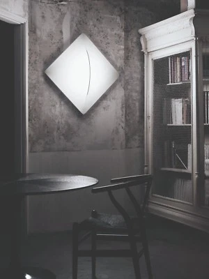 Nemo Saori  - Lampada da parete - design Kazuhide Takahama - Immagine 1 di 4