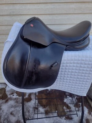 16.5" Courbette Magic English Saddle  - Image 1 of 4