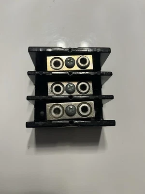 Marathon 1423572 Barrier Terminal Block - Image 1 of 4