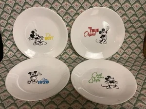 Disney Corelle MICKEY MOUSE Luncheon Plate 8.5” Set of 4 Ex Condition Minty! - Picture 1 of 2