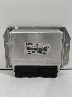 Centralina Motore ECU BOSCH KIA SORENTO - 2.5 CRDi - 39100-4A720 - 0 281 011 283 - Immagine 1 di 3