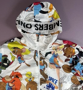 Looney Tunes Space Jam 2 A New Legacy Wind Breaker Light Jacket Sz L Tune Squad - Picture 1 of 6
