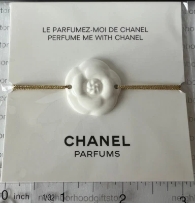 Perfume Me with Chanel Vip Gwp Camellia Bracelet White/Gold NEW SEALED AUTHENTIC - Image 1 of 4