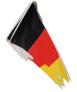 2 x Deutschlandflagge Wimpelkette Deutschland 10 m FAN Girlande Wimpel NUE OVP - Bild 1 von 1