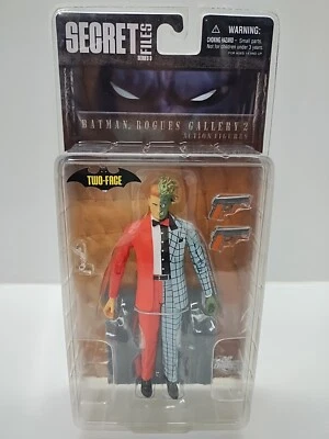 Figura de acción TWO FACE Batman Rogues Gallery 2 Secret Files Series 3 DC Direct Foto 1 de 4