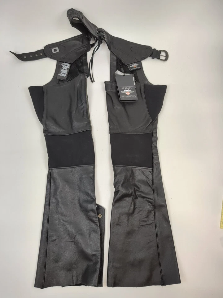 Harley-Davidson Men's Deluxe Stock Core Black Leather Chaps 98090-06VM Large