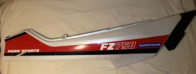 Yamaha FZ750N 1985 panel lateral derecho #1AE-21721-00-LK Foto 1 de 4