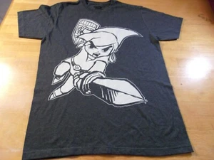 CAMISETA GRIS HOMBRE CON LICENCIA LA LEYENDA DE ZELDA "LINK ATTACKING" TALLA:XL ¡¡NUEVA!!! - Imagen 1 de 2