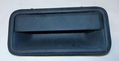 GMC Suburban K1500 1998 5,7 L 4x4 puerta trasera izquierda manija exterior 15725923 Foto 1 de 4