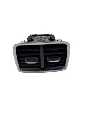 AUDI Q3 8U 2013 DASHBOARD AIR VENT Luftdüse Hinten Mitte Rear Middle 8U0819203 - Image 1 of 4