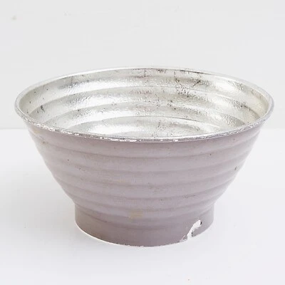 GENUINE ELINCHROM 21cm Dia. 50° SILVER REFLECTOR - UNIVERSAL ELINCHROM FIT #2 - Image 1 of 3