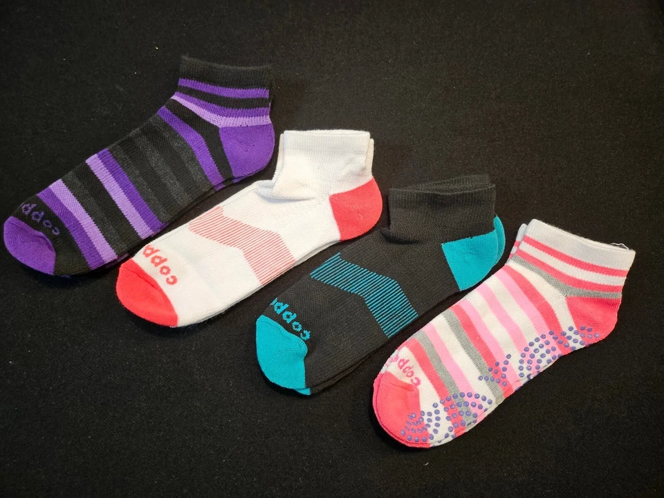 Paquete de 4 calcetines de compresión de tobillo Copper Life talla L Foto 1 de 1