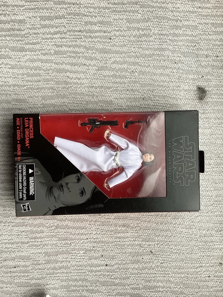 Figura de acción de la princesa Leia Organa de Star Wars Foto 1 de 2