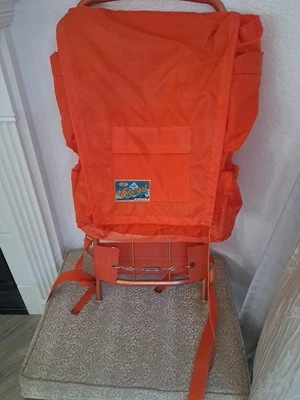 Mochila de senderismo vintage años 80 World Famous Explorer: The Everest No. 228 Naranja Foto 1 de 4