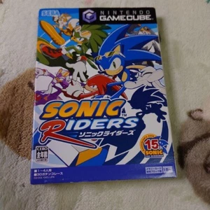 GameCube Sonic Riders Japan Version Complete Tested Racing Action Game Sega Soni - Picture 1 of 3