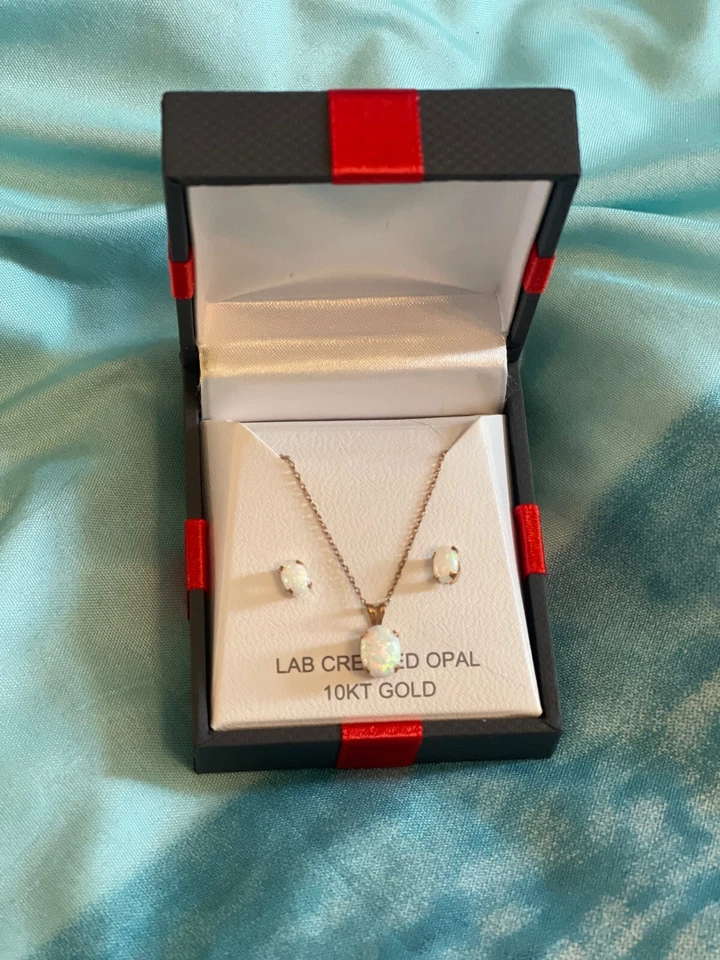 Colar e brincos de opala criados em laboratório _ NOVO na caixa - Imagem 1 de 4