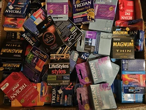 100 Trojan, Lifestyles, One, Durex & More Condoms SAMPLE PACK (100 count) - Picture 1 of 6