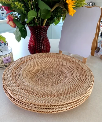 Juego de 4 Platos Cargador Tejidos Mimbre Ratán 13" Marrón Claro Casa Núcleo Playa Foto 1 de 4