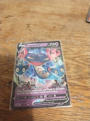 Dragapult V 092/192 Swsh02: Rebel Clash Holo - Image 1 of 4