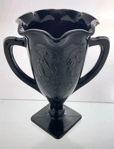 Vintage 1930er LE SMITH geprägtes schwarzes Amethyst Glas liebevolle Trophäe Tasse Vase - Bild 1 von 7