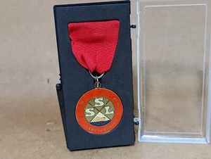 Medalla de Colección Liga de Equipos de Natación Suburbana 2015 Liga de Natación Campeonatos Medallón - Imagen 1 de 5