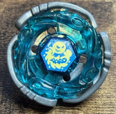 Cyber Aquario 105 RF B-124 Beyblade Metal Fight Takara Tomy #B3 - Image 1 of 4
