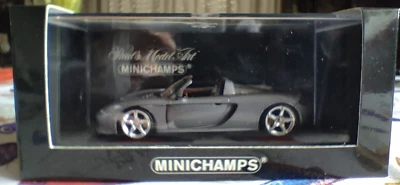 MINICHAMPS PORSCHE CARRERA GT 2003 GREY METALLIC 1:43 RIF.400062630 - Immagine 1 di 4