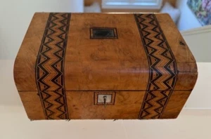 Antique 1860 English Figured Walnut Domed Tunbridge Box, Lock & Key - Picture 1 of 5