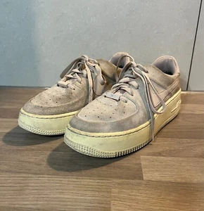 Nike Womens Air Force 1 Sage Low Trainers Particle Beige UK 7.5 EU 42 AR5339 201 - Picture 1 of 7